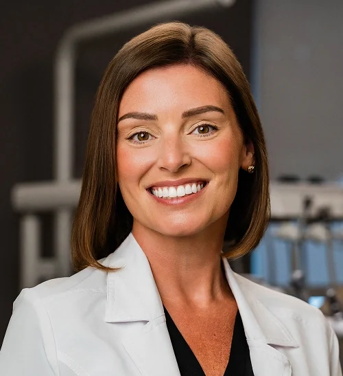 Portrait of Dr. Jennifer Price, DDS, of Harrison Dental Group.